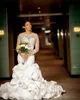 Luksusowa sukienka ślubna syrenka 2024 Sheer szyi długie rękawy koronkowe kryształy perły Parki z koralikami Waczki ślubne suknie ślubne szlafrop