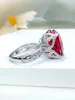 Clusterringen Modieuze en luxe kunstmatige rode duivenbloed 925 sterling zilveren ring bezet met diamanten huwelijksjuwelen met een hoog koolstofgehalte