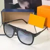 Hommes Femmes Designer Lunettes de soleil Lunettes de soleil rondes Mode Or Cadre Verre Lentille Lunettes pour homme femme avec des cas originaux Boxs Couleur mixte Marque de luxe EyeglassW71R