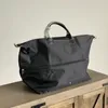 Große Kapazität Seesäcke Leichte Reisetasche Sporthandtasche Nylon Männer Und Frauen Wasserdichte Knödel Umhängetaschen Berühmte Marke Designer Shopping Umhängetasche 2576