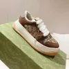 Kolor nowe designerskie buty do biegania dla mężczyzn stare screener wszechstronne gne tneaker różowy Trainer Flower G Dopasowanie rodziny swobodne koronkowe buty sportowe 9S56L