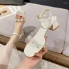 Sandales brillantes strass chaussures d'été boucle de cheville femmes mignon bout rond talons bas mode pompes en plein air une sangle talons aiguilles