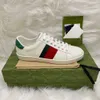 Kostenloses Einkaufen mit Box Männer Frauen Freizeitschuhe Herren Kleid Schuhe Sneaker Schlangenleder Sneakers Komfort Ace Bee Stripes Schuh Sporttrainer Tiger Größe 35-45