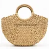 Totes 2023 Nouveau sac fait à la main Femmes Pompon Beach Weaving Dames Paper Str en forme de lune en forme de stylisheendibags