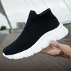 Running Shoes Homens Mulheres Slip-On Preto Cinza Azul Verde Homens Mulheres Treinadores Esporte Sapatilhas Tamanho 36-46