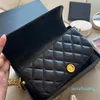 Diamond lattice gold hardware suction button single shoulder dinner bag makeup bag 2024