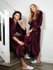 Mr And Mrs Personalization Hooded Bathrobes Customized Bathrobes With Name Women And Men Hooded Bathrobes Husband Wife Honeymoon 240110