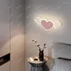 Applique murale chambre d'enfant nordique créatif fond de dessin animé chaud romantique princesse chambre tête de lit en forme de coeur