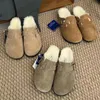 2024 New Womens Men Slippers Tuxurys Designer Cork Flat Flat Disual Generation Sliders Platfor