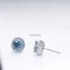 Stud Cellacity femmes boucle d'oreille avec 1ct simulation bleu vert couleur moissanite pierre précieuse femelle datant fête fine bijoux cadeau YQ240110