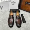 Berluti Business Chaussures en cuir Oxford Calfskin Handmade Top Qualité Couleur Essuyée One Step Lefu avec boucle en métal Casualwq pour hommes