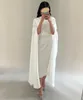 Robe de soirée blanche longue et Simple, col haut, manches longues en Spandex, avec Cape, longueur thé, robe d'occasion formelle