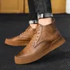 Solid Men Ancle High-Cut 6 Осень Осень Подличные кожаные кроссовки Мотоциклевые сапоги на платформу Skateboard Sport Shoes 240109 966 9