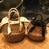 Totes VIP Buy Summer Holiday Beach Bag with Pearl Ladies Woven Bucket Diamond Bag Designer Hot Handbagscatlin_fashion_bags