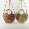 Axelväskor 2023 Ny retro en-axel Str Bag Portable Half Round Shell Hand-Woven Bag Women's Beach Resort BagblieBerryeyes