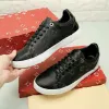 Designerschuhe Damen Herren Sneakers Schwarz Weiß Freizeitschuhe Bicolor Perforiertes Kalbsleder Schuhe Gummilaufsohle Herren Designer Sneakers