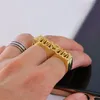 Anneaux Personnalisé deux doigts 3D nom anneau pour hommes femmes personnalisé en acier inoxydable Double noms sculpté or mariage bagues bijoux