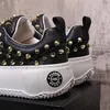 Créateur de luxe hommes Fluorescent vert noir blanc Rivet plate-forme chaussures décontractées hommes appartements Punk Rock mocassins marche baskets