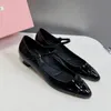 2024 Kvinnor Slingbacks Logo Sandaler Märke Cap Toe Ballet Flats Designer Shoes Espadrille Ballerinas Low Kitten Heels Party Wedding Dress Pumps Mules Silver Gold Gold