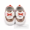 2024 Spring Baby Floral Letter Tryckt första vandrare Småbarn Kids Non-Slip Sneakers Infant Boys Girls Soft Bottom Casual Shoes Z6628