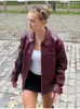 2024 Vestes Femmes Femmes Rouge Avec Fermeture À Glissière PU Veste En Cuir Chic Rétro Revers À Manches Longues Poche Manteau Court Automne Mode Moto Bomber