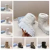 Scarpe per bambini Stilista Moon Boots With Box Donna Moonboots P Snow Boot Moonboot Nylon Martin Plaque Sailormoon Ankle Ski Round Designer Lace Up Shoes 10 Fashion