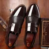 Scarpe da uomo Pelle Goffratura Classica Moda Lusso uomo Resistente all'usura Antiscivolo Calzature uomo Antiscivolo Nero 240110