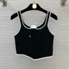 10001 2024 Pista Primavera Verão Marca Mesmo Estilo Suéter Top Preto Branco Sem Mangas Pescoço Feminino Roupas de Alta Qualidade Mulheres WeinishD24010946