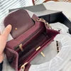 Umhängetasche Damen Luxurys Designer Handtasche Mini Schulter Sattel Schwarz Braun Klappe Echtes Leder Umhängetaschen