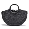 Totes 2023 Nouveau sac fait à la main Femmes Pompon Beach Weaving Dames Paper Str en forme de lune en forme de stylisheendibags