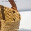 Totes handgjorda vävda handhållna kvinnors väska fashionabla och eleganta handhållna lilla strandanläggning bagstylisheendibags