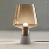 Tafellampen Amerikaanse creatieve glazen lamp Nordic cement binnenverlichting armatuur woonkamer studeerkamer slaapkamer nachtkastje retro licht