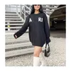 Minimalistyczny sweter okrągły szyja dzianina zimowa unisex swobodny top literowy