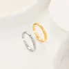 Anéis de cluster Europeu e americano de aço inoxidável anel simples feminino 14k ouro real não desbota all-match high-end aberto
