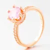 projektant luksusowych pierścionków patelnisty Rodzinny pierścień gorąca różowa lśniąca korona prosta i modna diamentowa damska damska