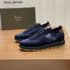 Berluti Herrskor Skor Playoff Leather Sneakers Berlut Bru 2024 Nya herrarna Stiliga lågklippta sporter och avslappnad high end mode trendig för män rj a4xx