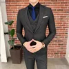 Męskie garnitury Blazers wysokiej jakości (Blazer + kamizelka + spodnie) Włoski styl męski Elegancki moda prosta biznes swobodny garnitur T240110