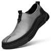 부츠 빈티지 남성용 가죽 신발은 편안한 내마모성 비 슬립 유행이며 캐주얼합니다. 변하기 쉬운