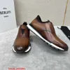 Playoff tênis de couro berluti sapatos casuais masculinos novos sapatos de couro de bezerro baixo superior sapatos esportivos padrão scritto um passo tênis hbav