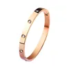 Klassieke Cartres-armband Modieus Licht Luxe Hoge kwaliteit Kaart Home Internet Beroemdheid Dezelfde stijl voor dames 18k goud Goud Opening Kleurloos temperament Insta