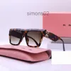 المصمم موي موي النظارات الشمسية دورة فاخرة أزياء رياضة استقطاب MIUI MIUI Sunglass Mens Womans New Vintage Driving Beach Red Goggle Square Sun Glasses