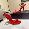 2024 High End dames sandalen met vierkante neus en hoge hakken mode cross over satijn echte zijde lederen onderkant diamanten schoenen runway show party trouwjurk schoenen