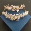 Pinces à cheveux SLBRIDAL fait à la main en alliage de luxe feuille cristal strass perles d'eau douce diadème de mariée couronne de fête de mariage femmes bijoux