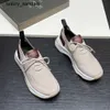 Berluti Sneakers Scarpe da uomo Shadow Kint Sneaker in pelle Bruti Grey Uomo Sport Questo paio di calzini ha una comoda fodera interna Rj WILN