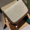 Fashiona Cross Body Veelzijdige damestas met metalen gespdecoratie Klassieke stijl Twee schouderbanden Ontwerp Outdoor enkele schoudertas