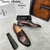 Berluti Business Leather Shoes Oxford Calfskin Handgjorda toppkvalitet Färg torkade ett steg Lefu med Metal Buckle Gentlemens Casualwq Dzts