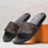 Projektowanie kapcie nabrzeże muła mężczyzn mężczyzn Kobiety sandały sandały luksusowy slajd letnia moda szeroka płaska gumowa gumowa sandały klapki z pudełkiem
