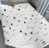 Luxury Kids Filt Designer Knight Print Newborn Swaddling Storlek 90*115 cm Bekvämt och varmt spädbarnstickat täcke Jan10