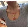 Bijoux de créateurs CELI Médiéval Petit Vent Parfumé Collier Petit Haricot Doré Triangle Doré Instagram Tendance Fille C Famille Collier Chaîne Neckchain