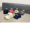 Koreaans China-chic volwassen borduurbrief Superior Soft Top Baseball Caps voor mannen en vrouwen Hat Show Small Face